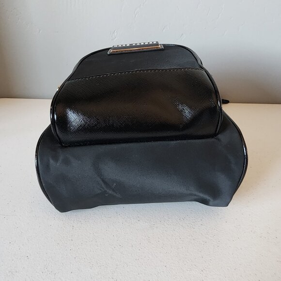 Marc Jacobs Mini Backpack "LIKE NEW" - Picture 10 of 16